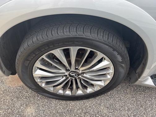 Liquid Platinum 2019 INFINITI QX80 LUXE