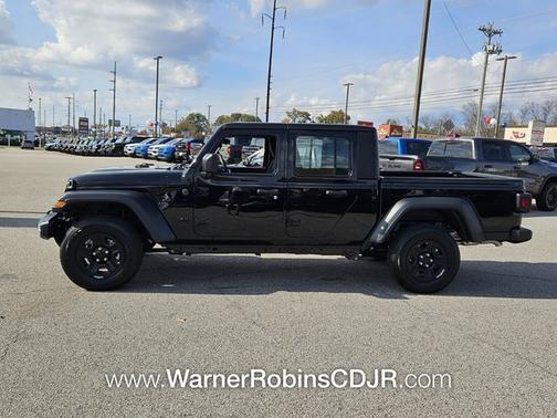 Black Clearcoat 2026 Jeep Gladiator Sport