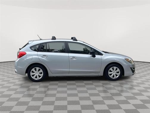 2016 Subaru Impreza 2.0i