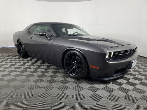2016 Dodge Challenger R/T