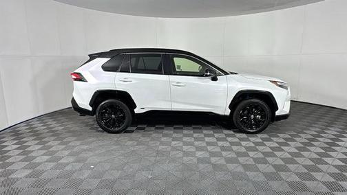 2023 Toyota RAV4 Hybrid XSE