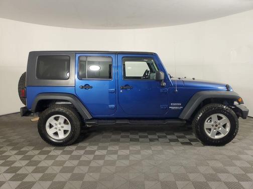 2010 Jeep Wrangler Unlimited Sport
