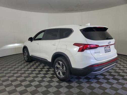 2021 Hyundai SANTA FE SE
