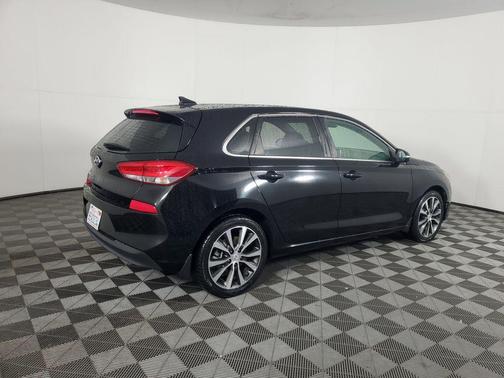 2018 Hyundai Elantra GT Base