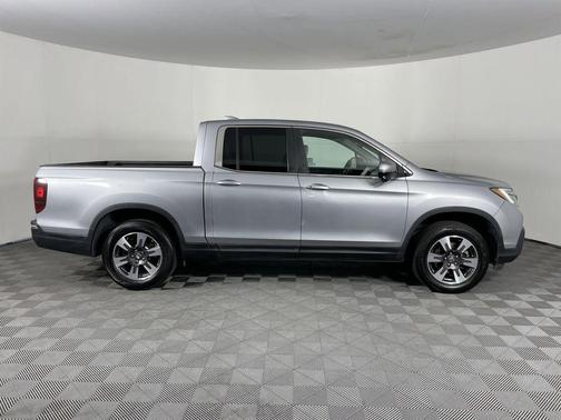 2017 Honda Ridgeline RTL-T