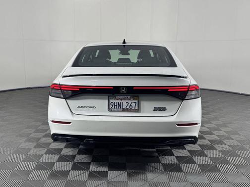 2023 Honda Accord Hybrid Sport-L