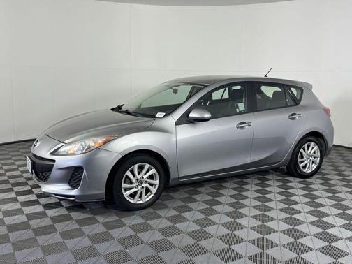 2013 Mazda Mazda3 i Touring