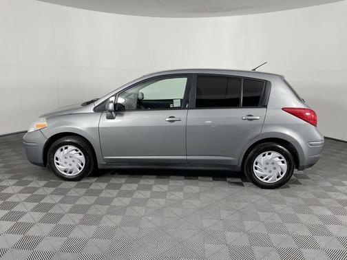 2012 Nissan Versa 1.8 S