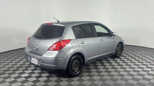 2012 Nissan Versa 1.8 S