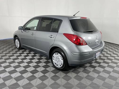 2012 Nissan Versa 1.8 S