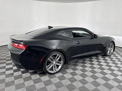 2017 Chevrolet Camaro 1LT