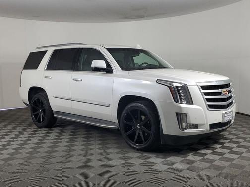 2016 Cadillac Escalade Luxury