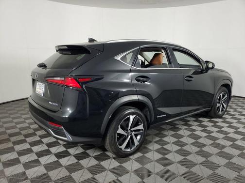 2021 Lexus NX 300h 300H