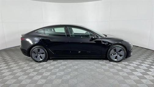 2022 Tesla Model 3 Base