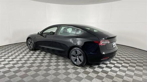 2022 Tesla Model 3 Base