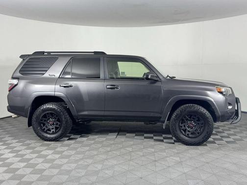 2014 Toyota 4Runner SR5