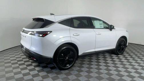 2025 Nissan Murano SV