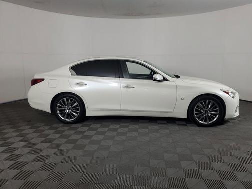 2019 INFINITI Q50 3.0t LUXE