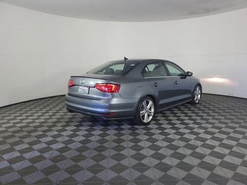 2017 Volkswagen Jetta GLI