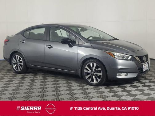 2020 Nissan Versa 1.6 SR