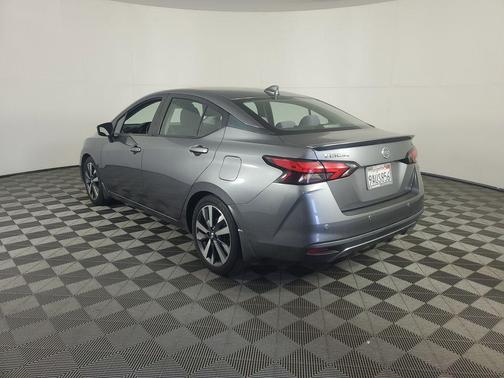 2020 Nissan Versa 1.6 SR