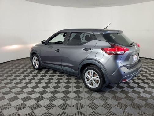 2020 Nissan Kicks S