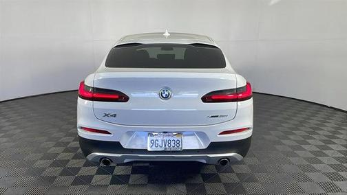 2021 BMW X4 xDrive30i