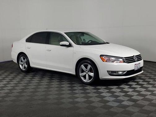 2015 Volkswagen Passat 1.8T Limited Edition