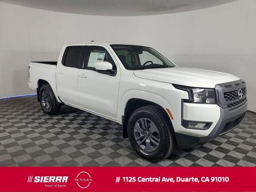 2025 Nissan Frontier SV