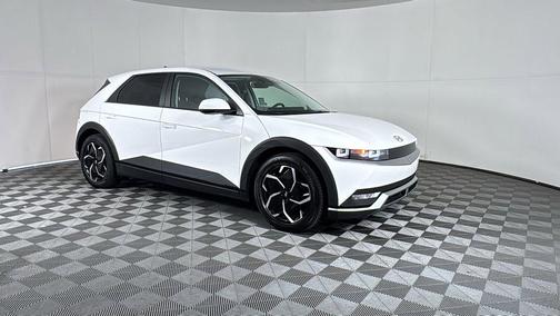 2024 Hyundai IONIQ 5 SEL