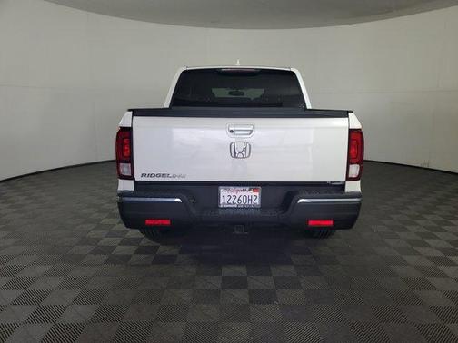 2017 Honda Ridgeline RTL-T