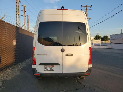 2023 Mercedes-Benz Sprinter 2500 144 WB
