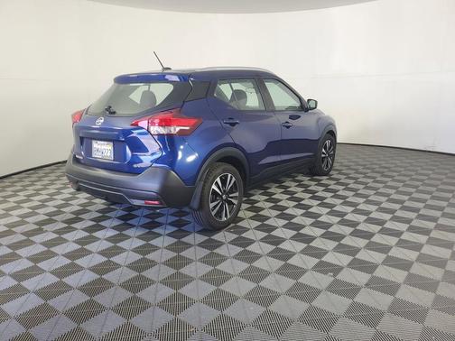 2019 Nissan Kicks SV