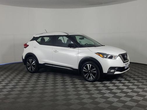 2018 Nissan Kicks SR