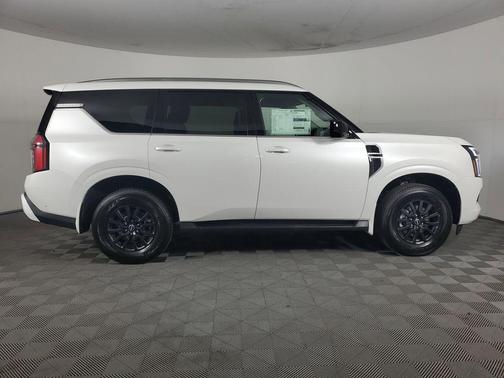 2026 Nissan Armada SV