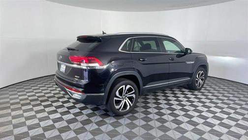 2022 Volkswagen Atlas Cross Sport 2.0T SEL