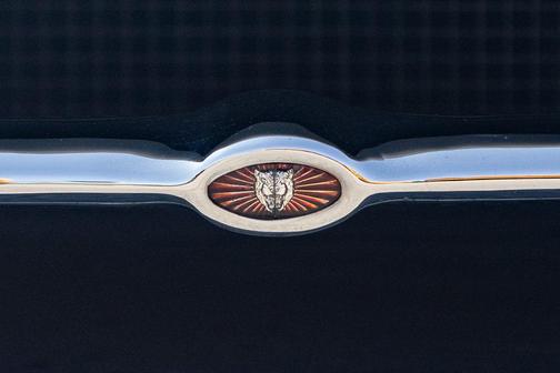 SILVER 1970 Jaguar XKE Base