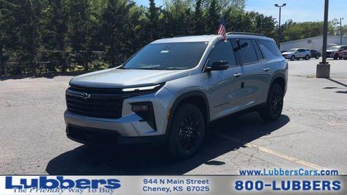 Sterling Gray Metallic 2026 Chevrolet Traverse LT