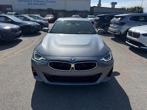 2025 BMW 230 i
