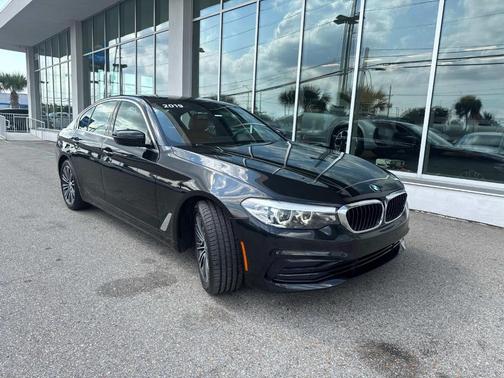 2019 BMW 530 i