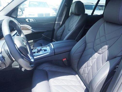 2025 BMW X5 sDrive40i