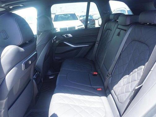 2025 BMW X5 sDrive40i