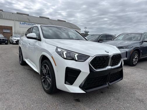 Alpine White 2026 BMW X2 xDrive28i
