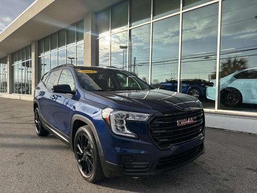 2023 GMC Terrain SLE