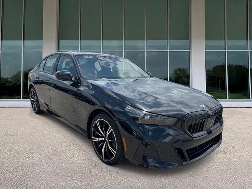 Black Sapphire Metallic 2027 BMW 530 i