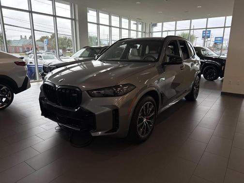 2026 BMW X5 M60i