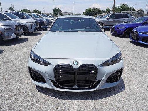 2025 BMW M440 i