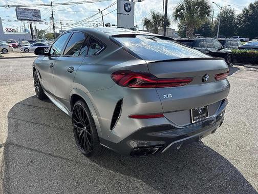 2025 BMW X6 M60i