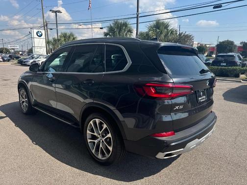 2023 BMW X5 sDrive40i