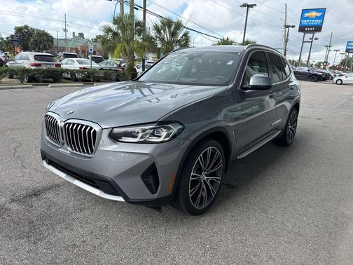 Gray Metallic 2024 BMW X3 sDrive30i